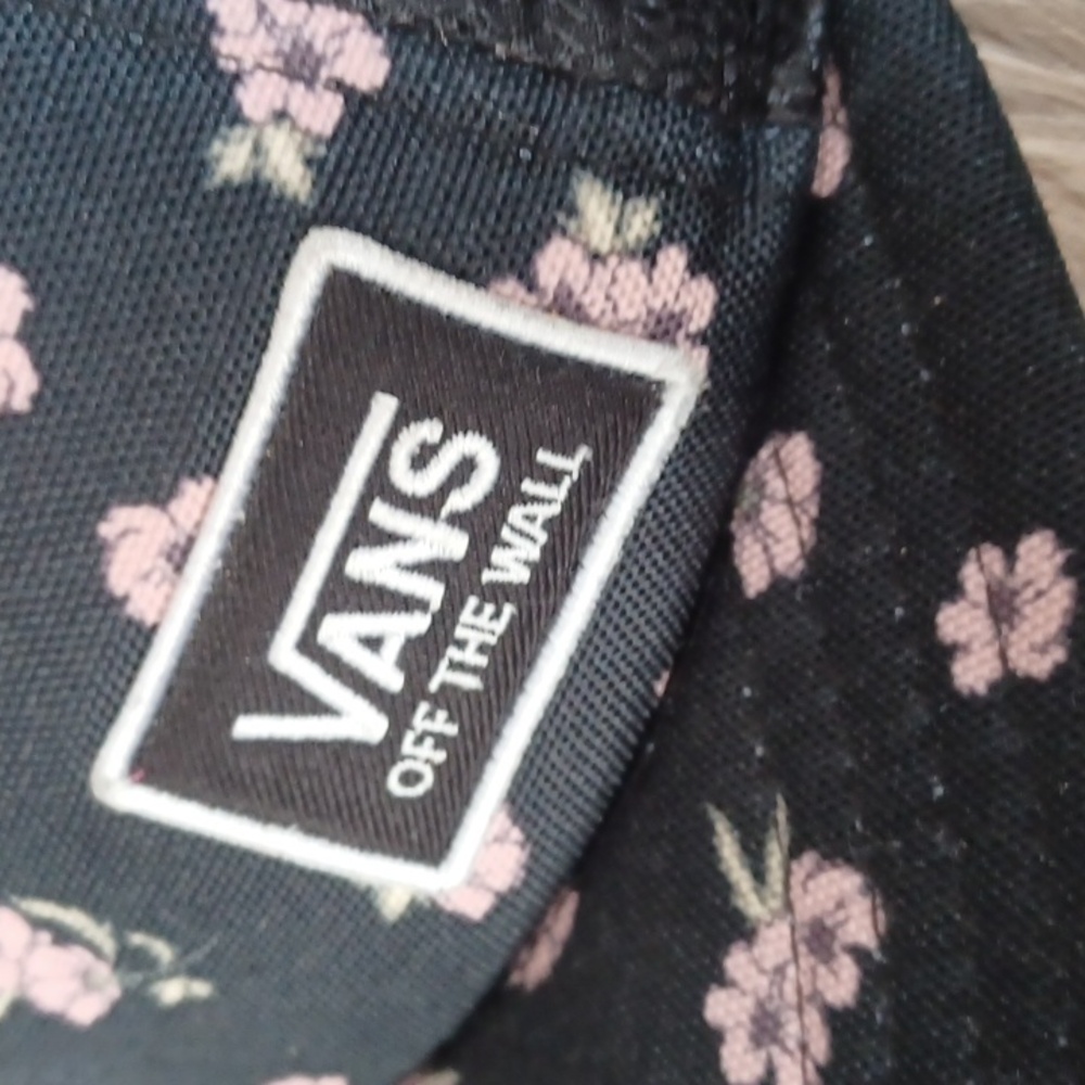 Vans hat - Picture 2 of 11